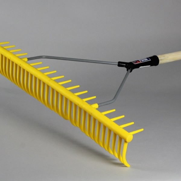 48TH HAY RAKE HANDLED PVC
