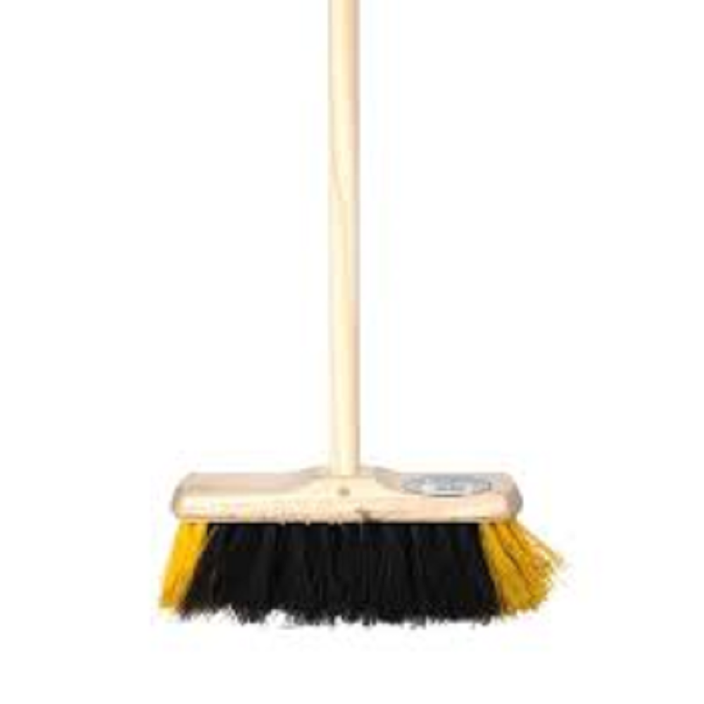 11 BLK/WH SWEEP BRUSH & HANDLE 23402